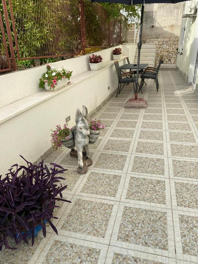 Apartmani Znaor Baška Voda Extérieur photo