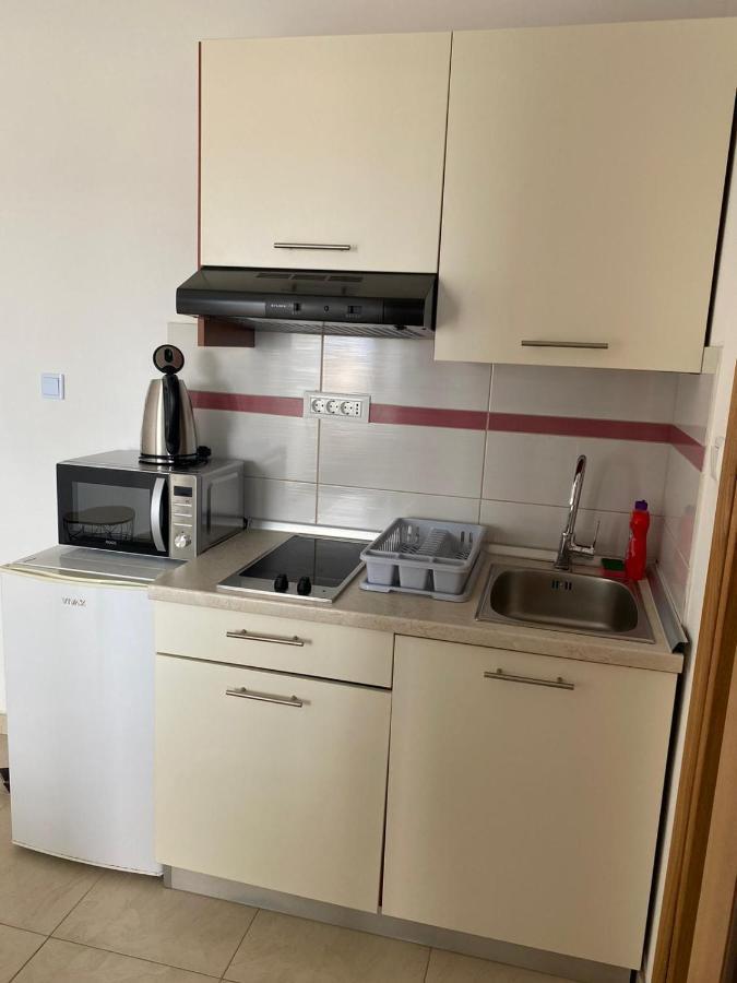Apartmani Znaor Baška Voda Extérieur photo